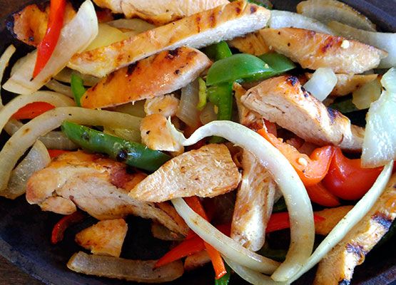 Platillo Fajitas de Pollo o Sirloin para Bodas, Quinceañeras o cualquier evento en El Paso Texas